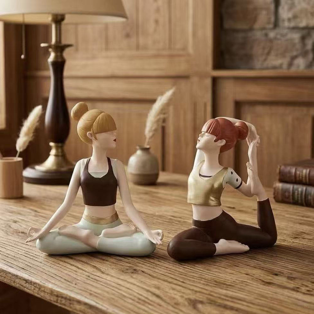 Zen Yoga Fitness - ヨガガール像、砂岩テクスチャ樹脂工芸品、オフィスデスク棚用禅装飾、フィットネスレディース彫刻家の装飾品、家の装飾ギフト。