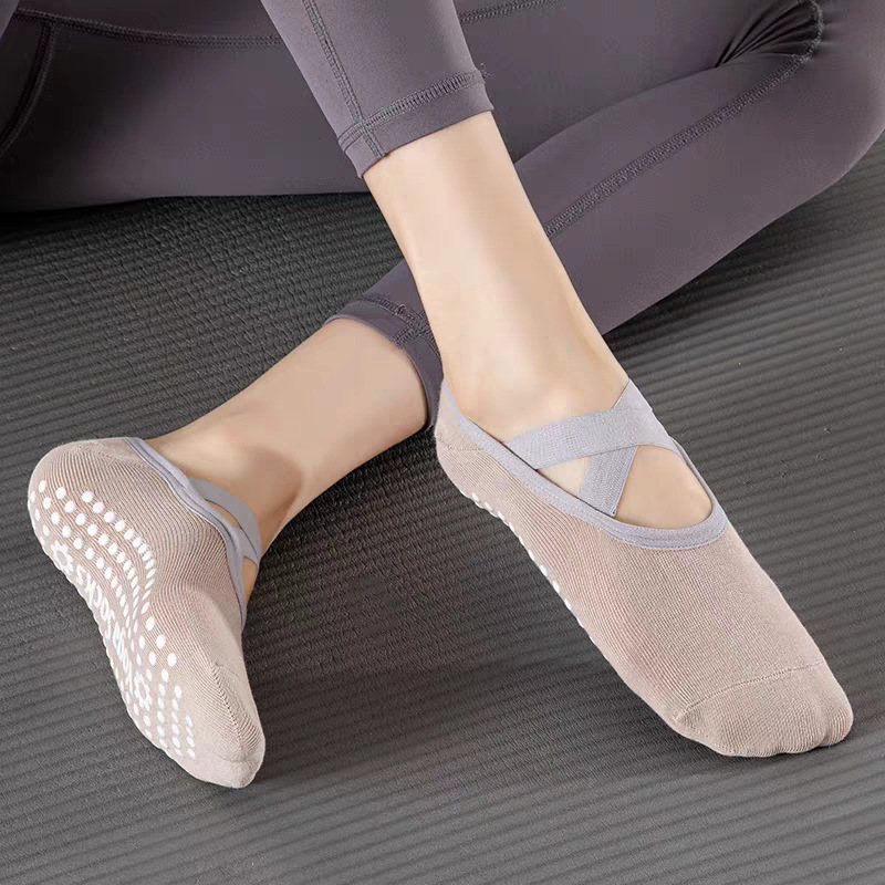 プロフェッショナル女性ヨガソックスシリコーン滑り止めバレエピ - Fitness Yoga のレビューと価格