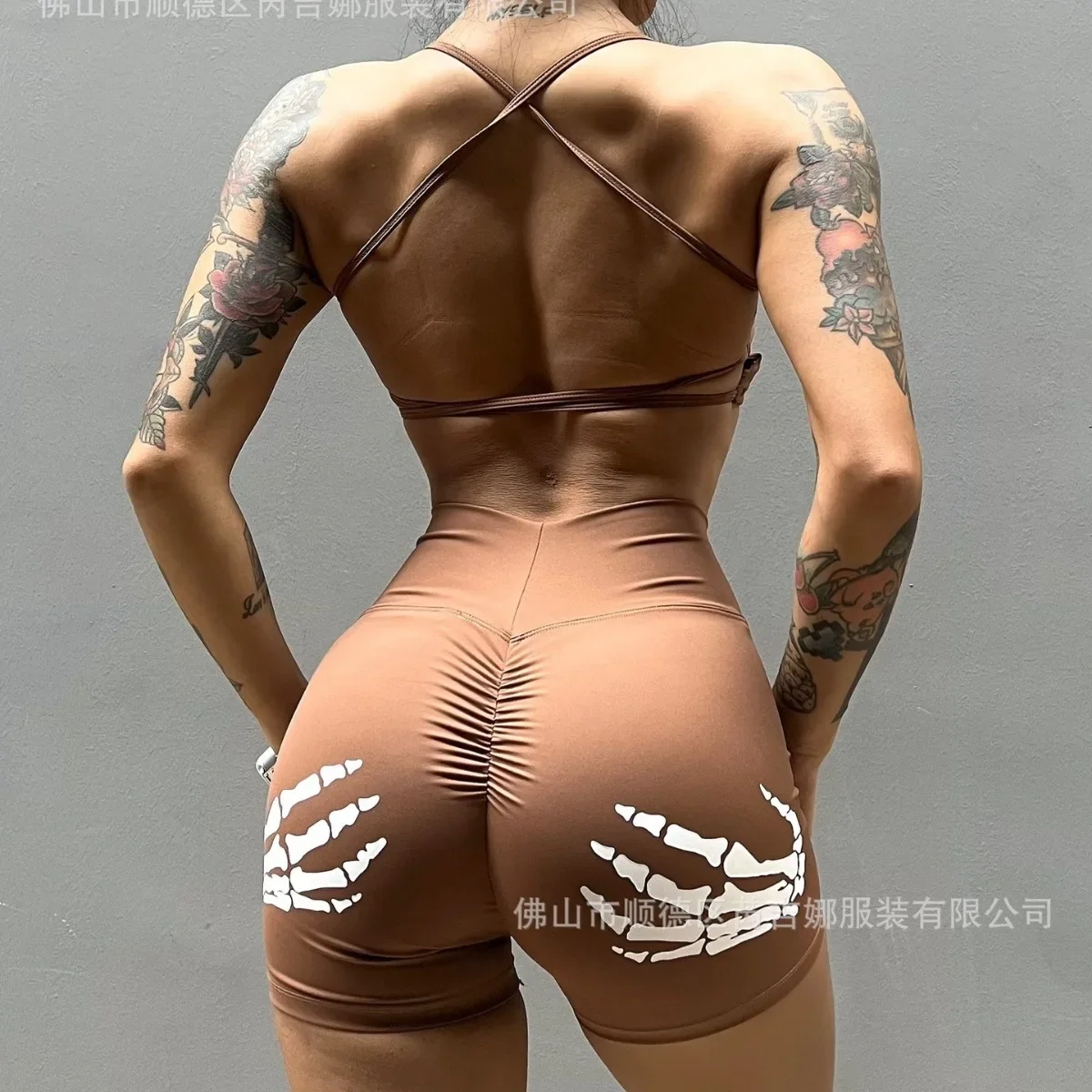 軽量スポーツフィットネススーツ女性用ブラジャービューティーバ - Yoga Und Fitness のレビューと価格